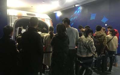 南昌VR虚拟体验馆人山人海